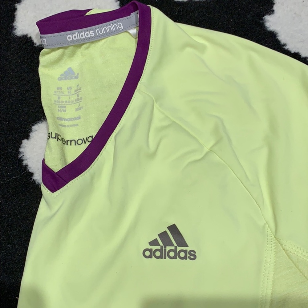 Adidas top - Picture 3 of 3